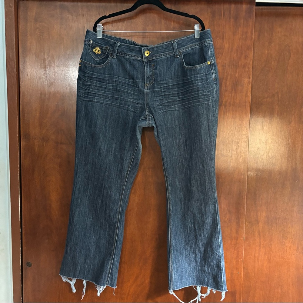 Dereon Dark Wash Boot Cut Jeans Raw Hem size 16